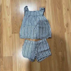 Carters outfit size 4t